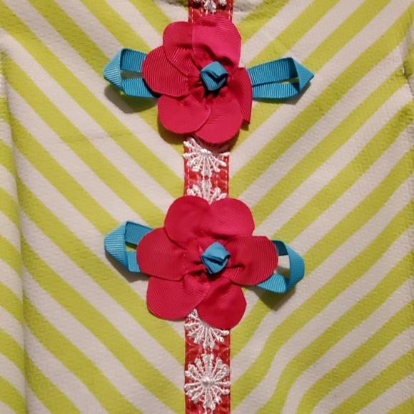 Two piece mathcing set. - Picture 2 of 4